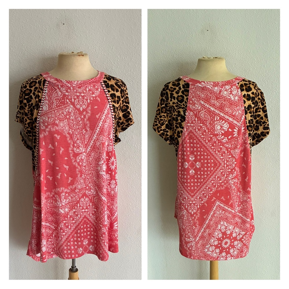 Oddy paisley and animal print tee